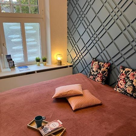Zentrales Apartment Am Hafen Inklusive Netflix! Емден Екстериор снимка